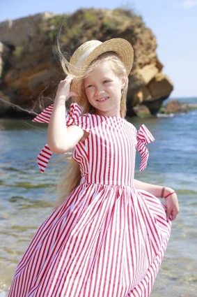 Сукня для дівчинки Corona.hm “Шарм”, червона смужка