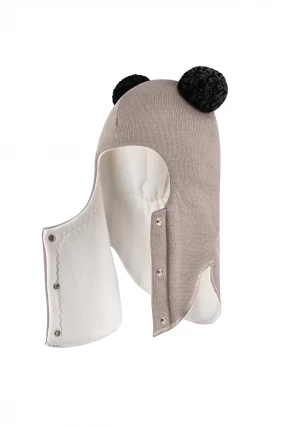 Зимова шапочка-шолом Corona.hm "Пандочка з чорними помпонами" на кнопочках капучіно
